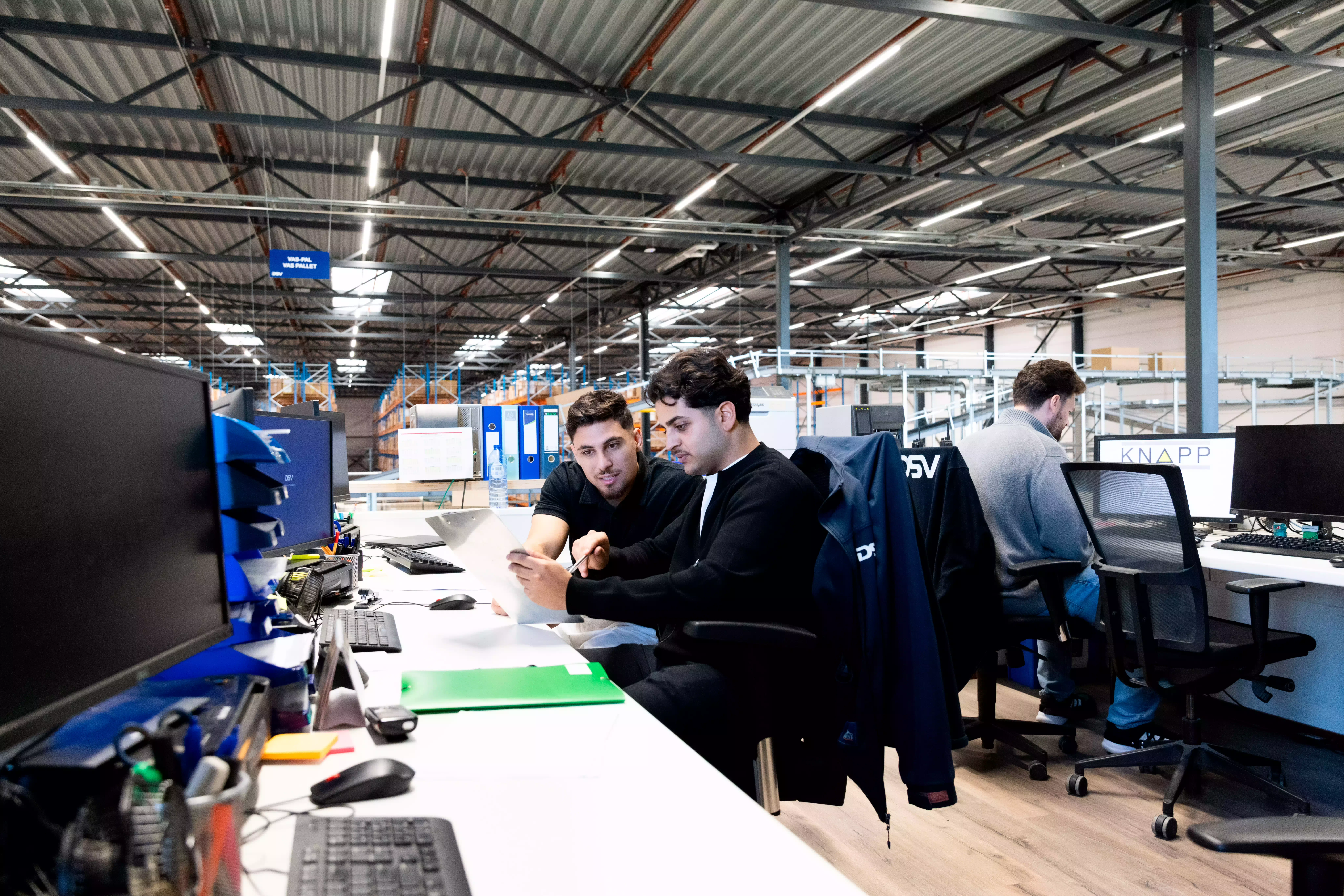 Students from Mechatronics are working in the lab