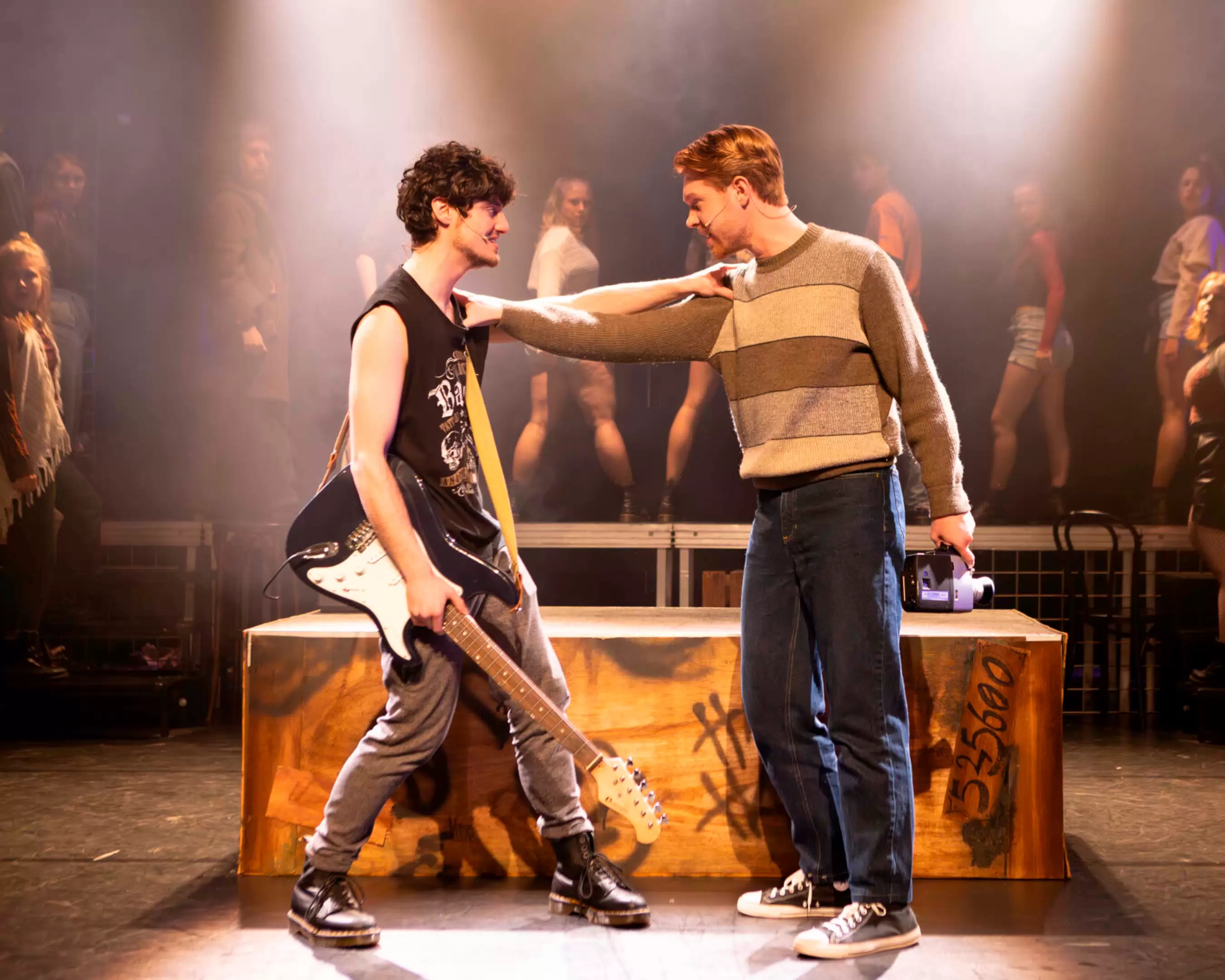 Studenten van de opleiding Muziektheater performen hun groepsvoorstelling