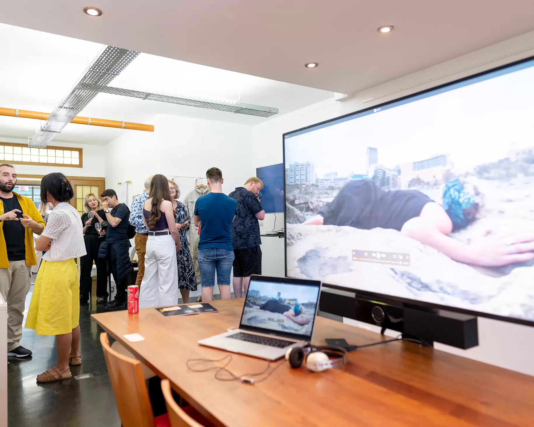 Students perform in public space in Tilburg