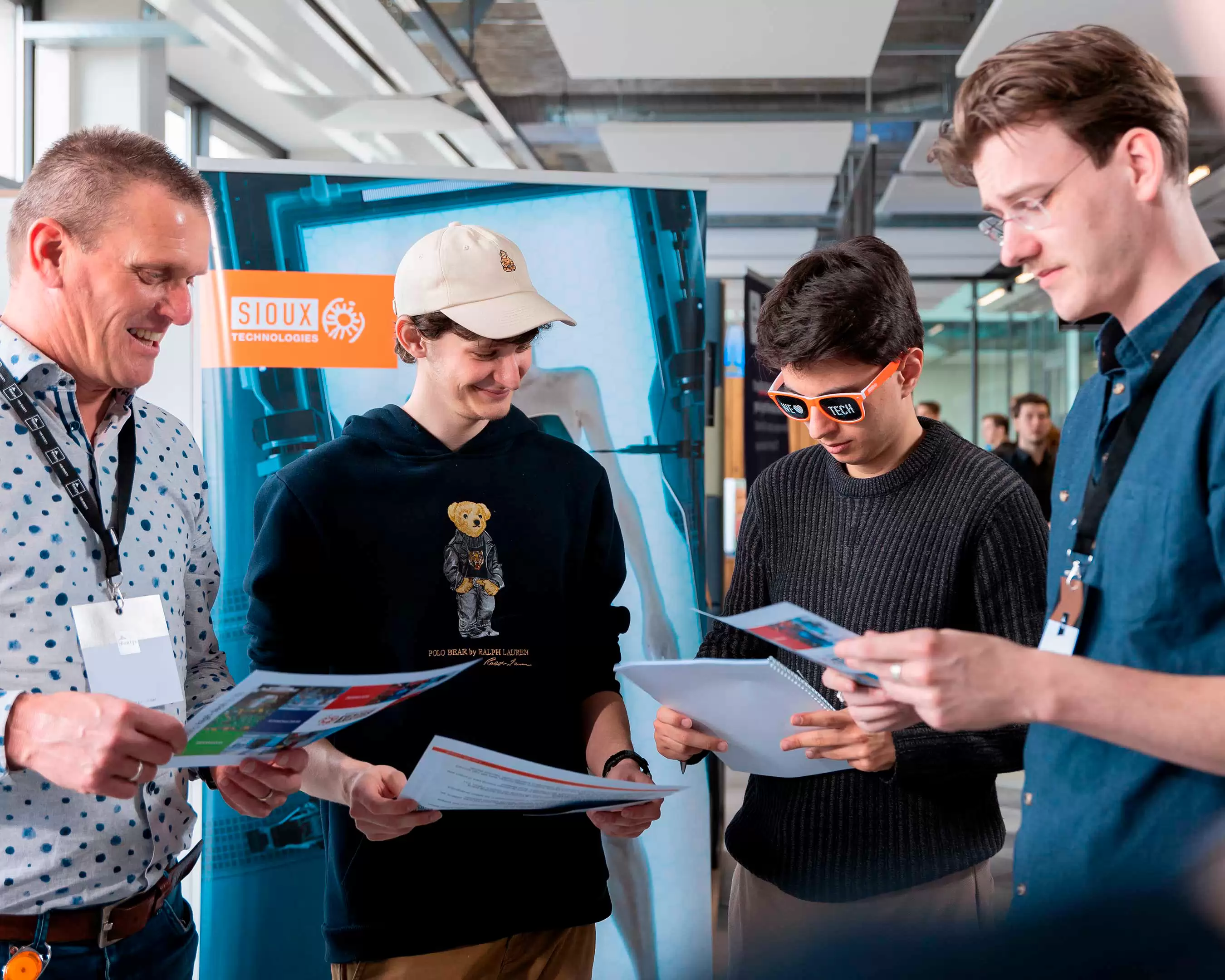 Students Bachelor ICT: Information and Communication Technology