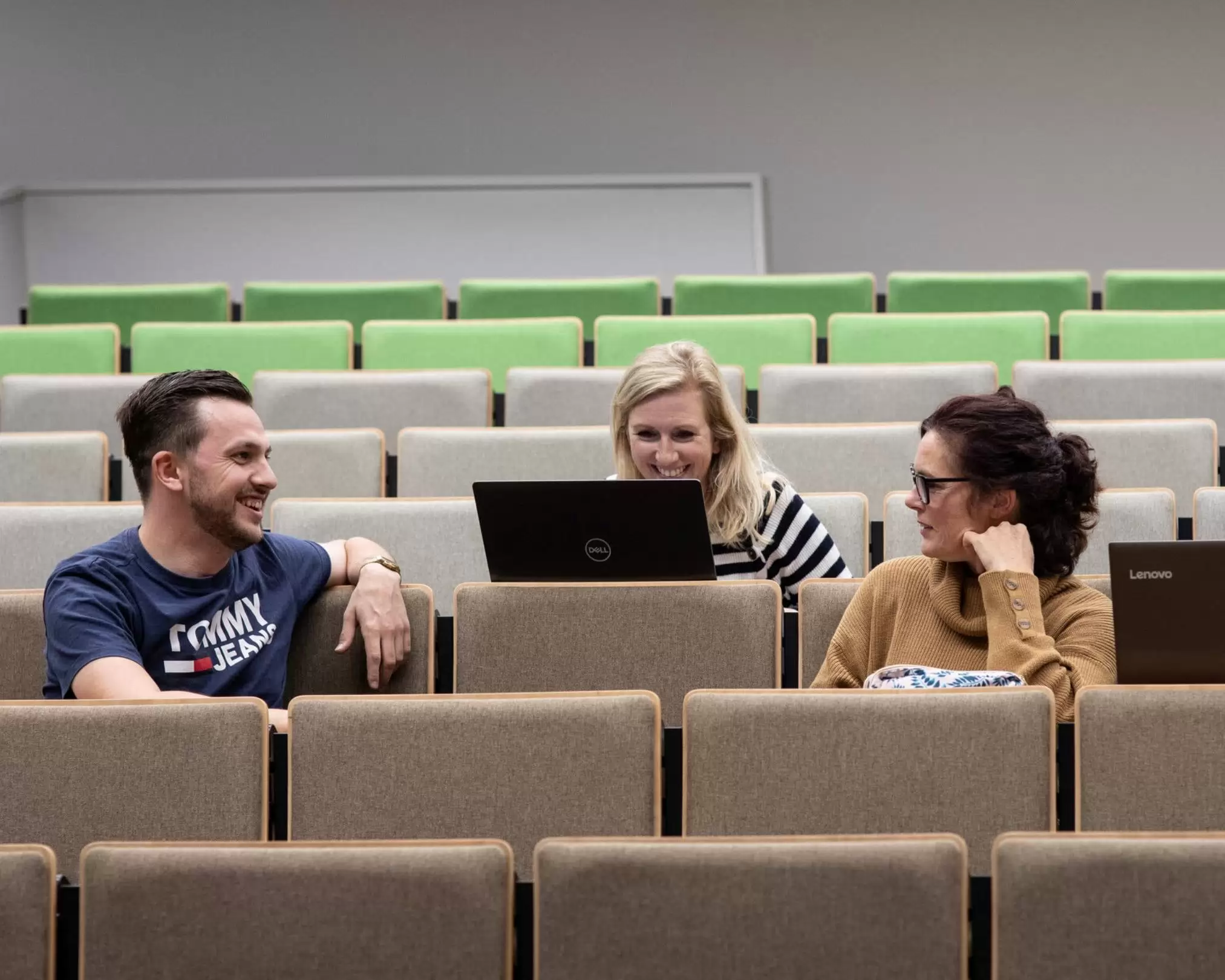 Studenten in de collegezaal van Fontys Educatie Tilburg
