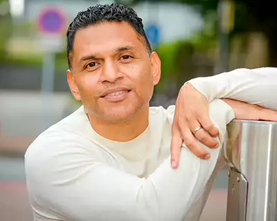 Photo Dwayne Toemere