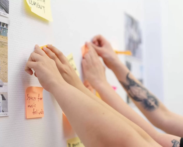 Students perform in public space in Tilburg