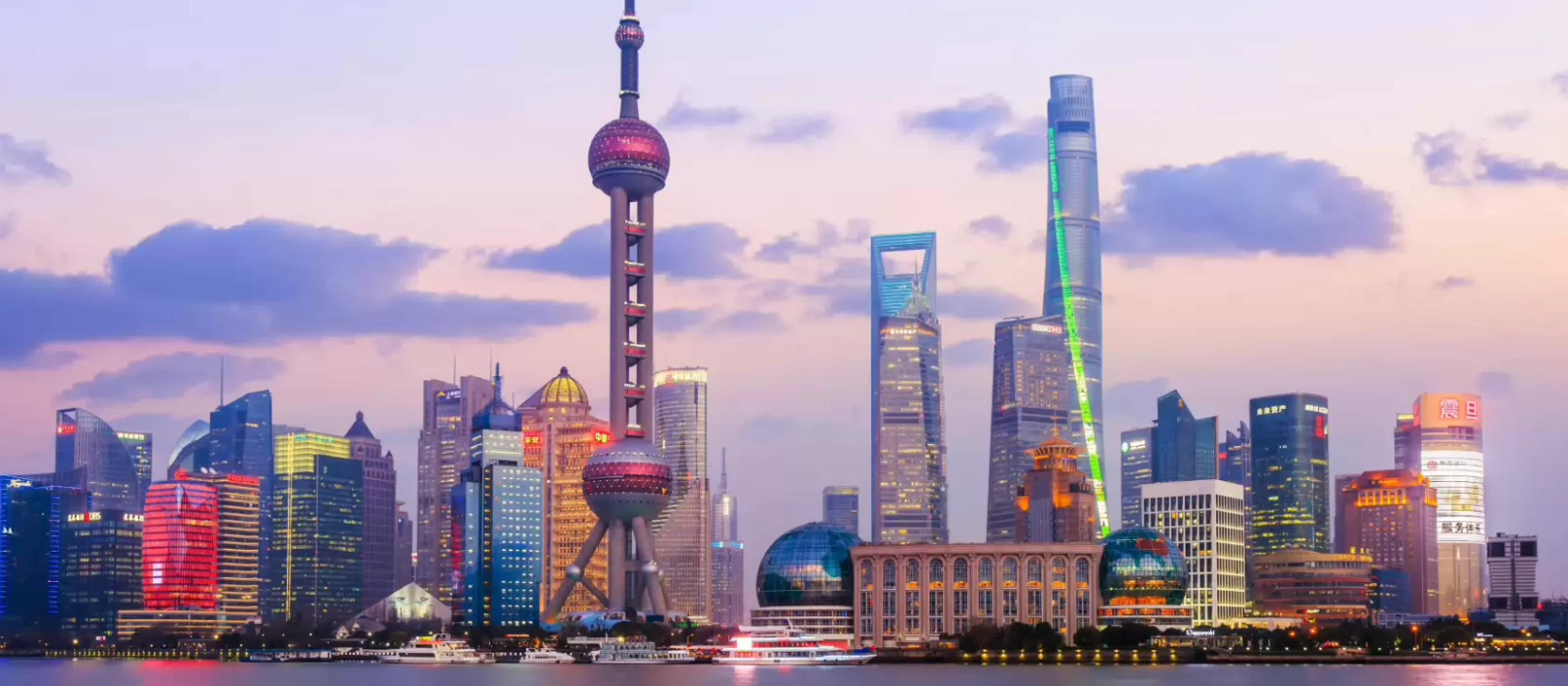 Lecturer Steven Gruvink in an interview about the minor China and the World Economy